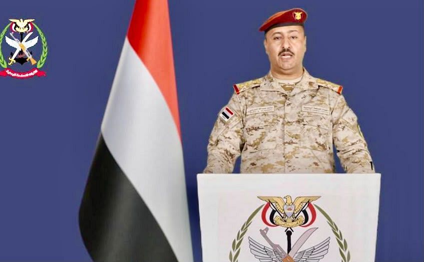 القوات المسلحة تحذر المواطنين من استخدام عدد من الطرق والمحاور في مأرب والبيضاء والجوف