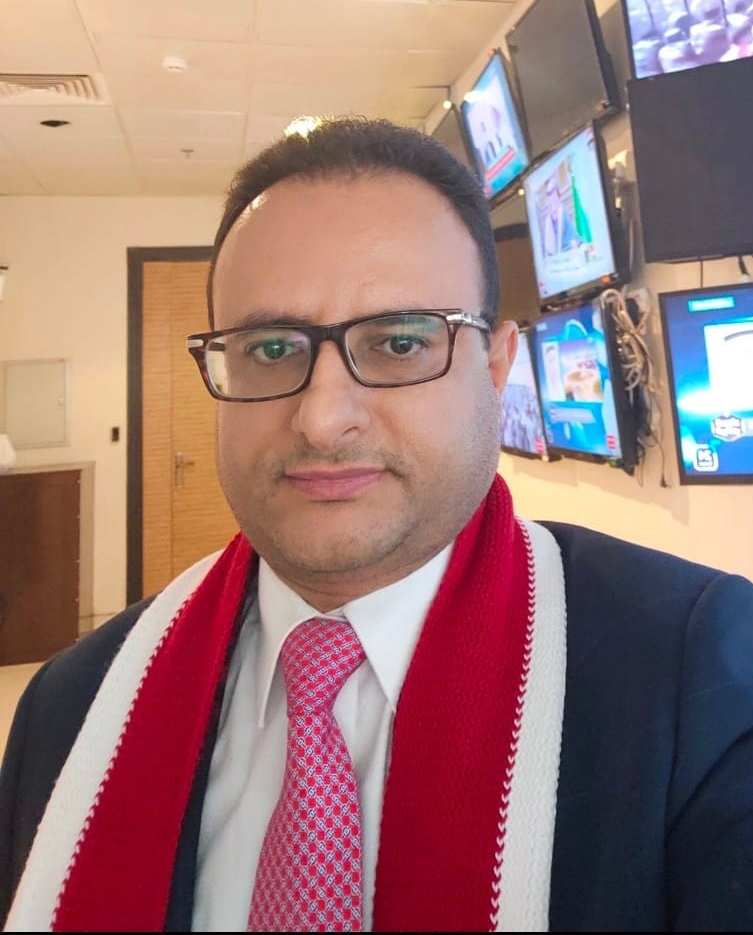 د ثابت الأحمدي